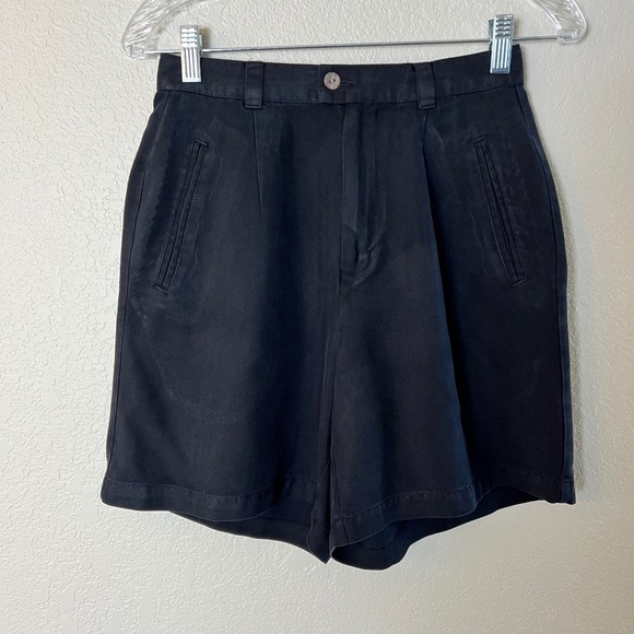 Tommy Bahama Pants - TOMMY BAHAMA 100% SILK PLEATED SHORTS